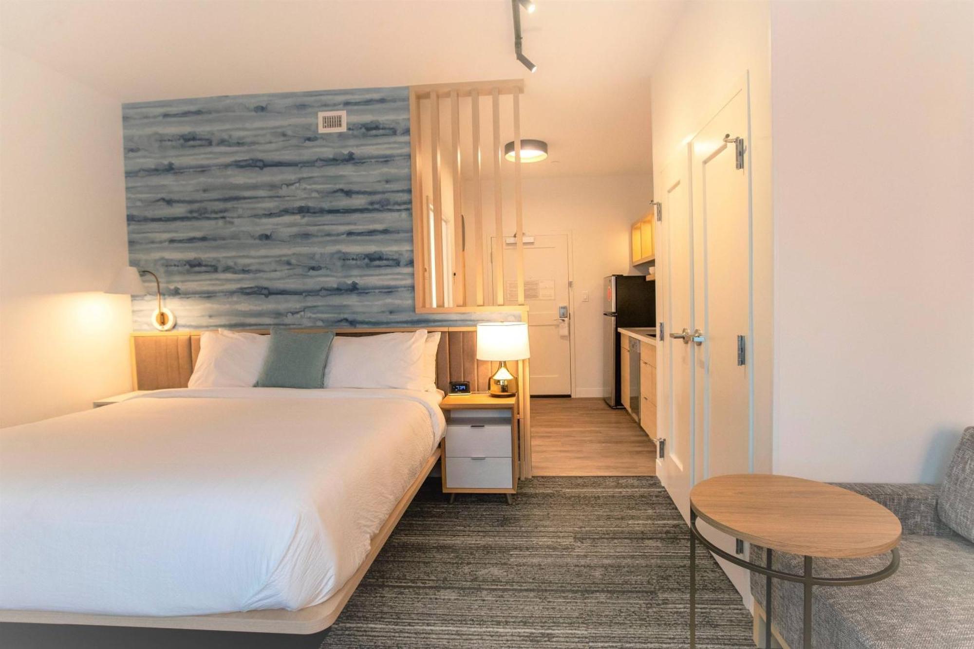 Towneplace Suites By Marriott コンロー エクステリア 写真