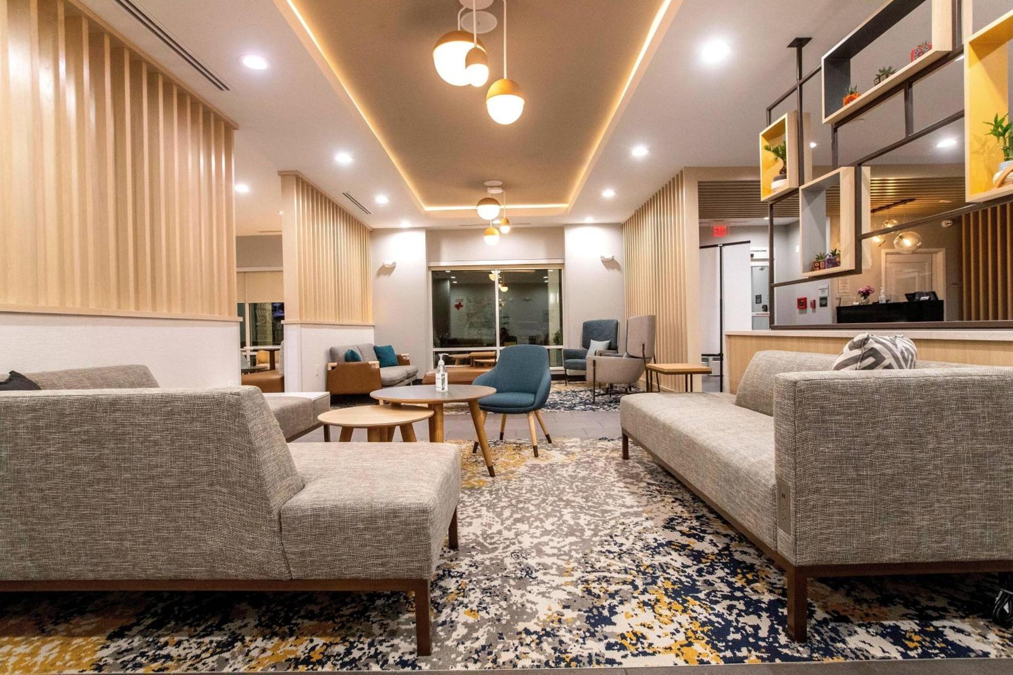 Towneplace Suites By Marriott コンロー エクステリア 写真